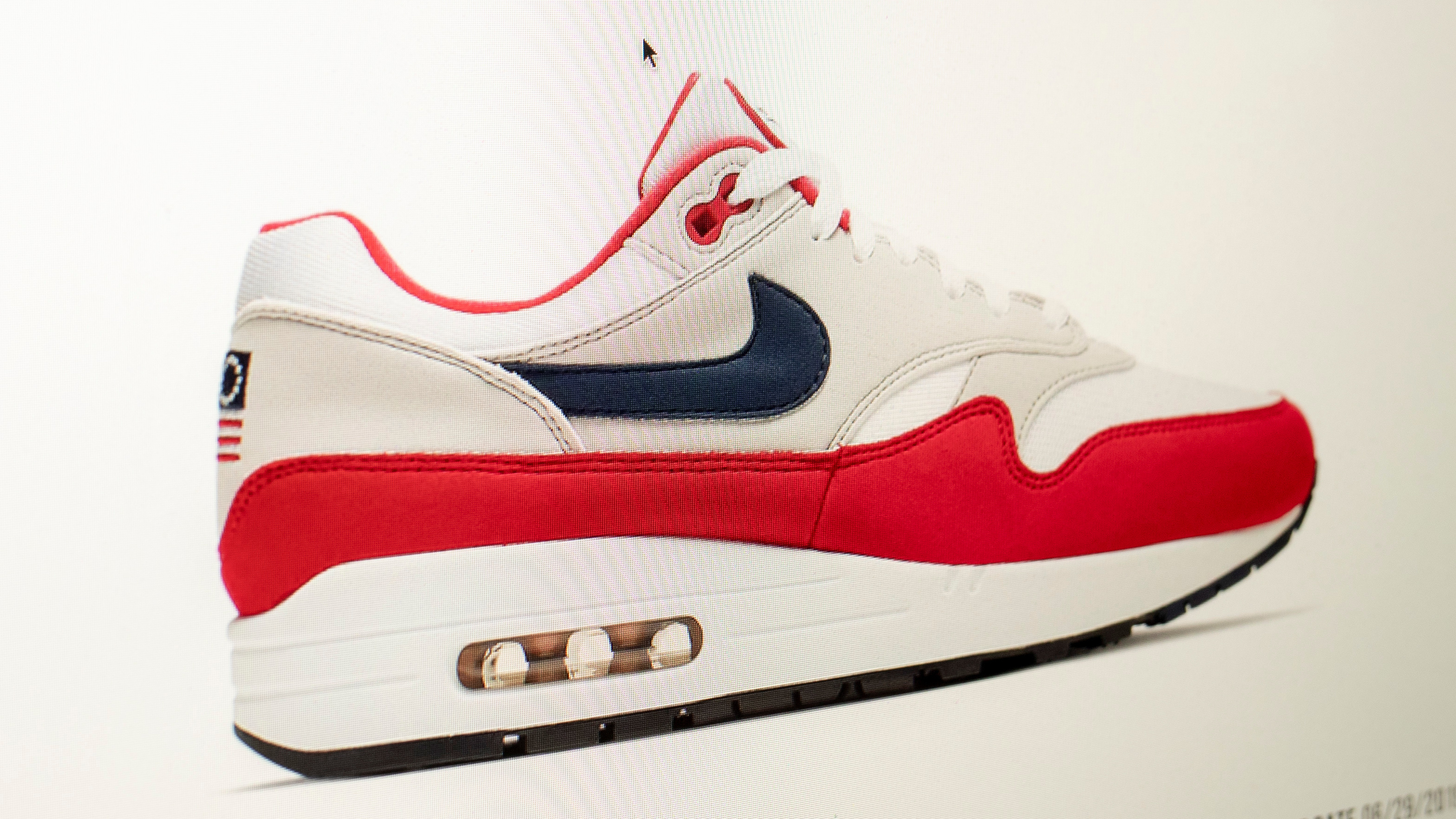 July 4-themed Air Max 1 sneakers 