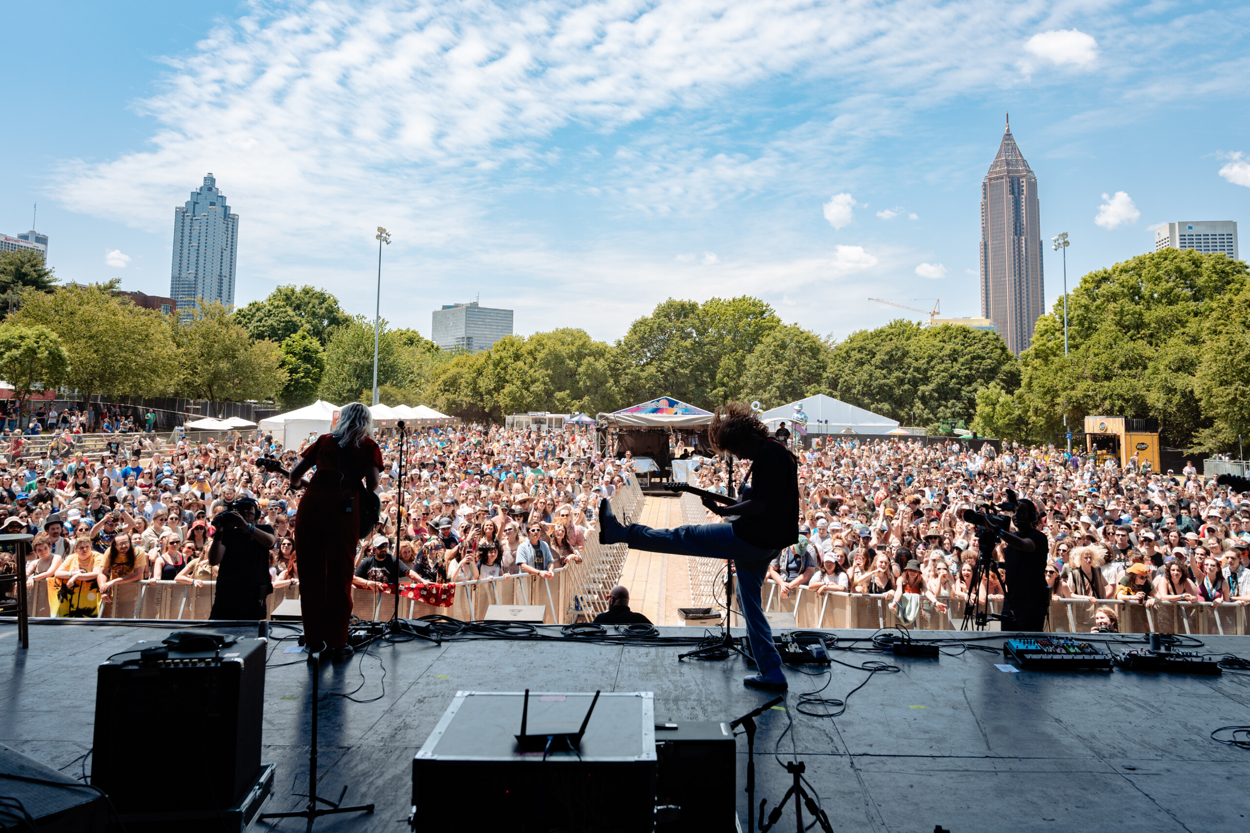 Flipturn performing at Shaky Knees