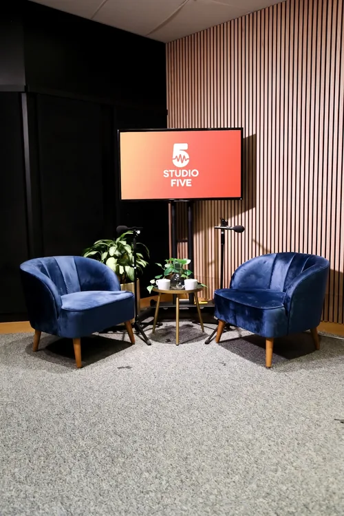 The Lounge Set